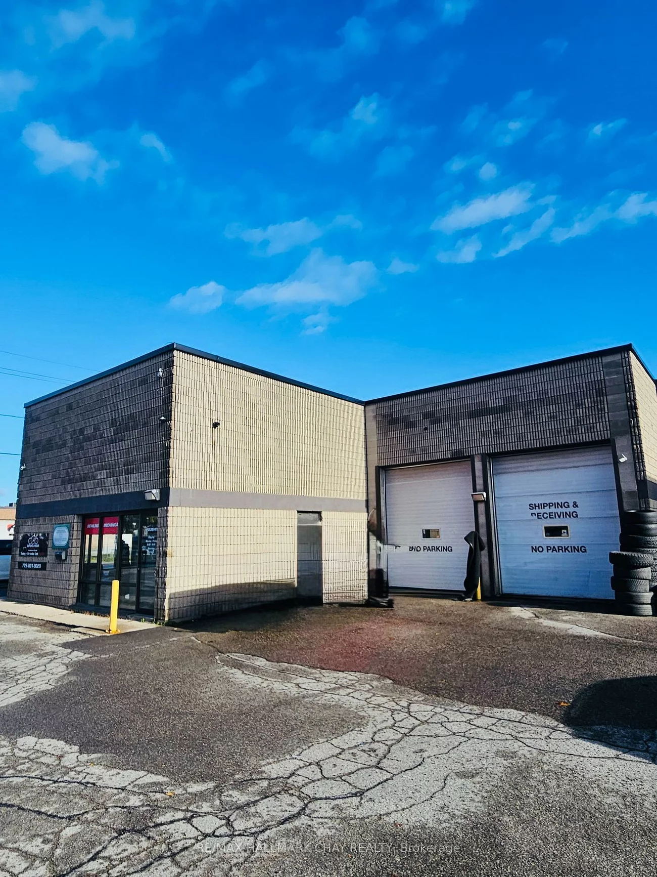 25, Hart, 400 North, Barrie