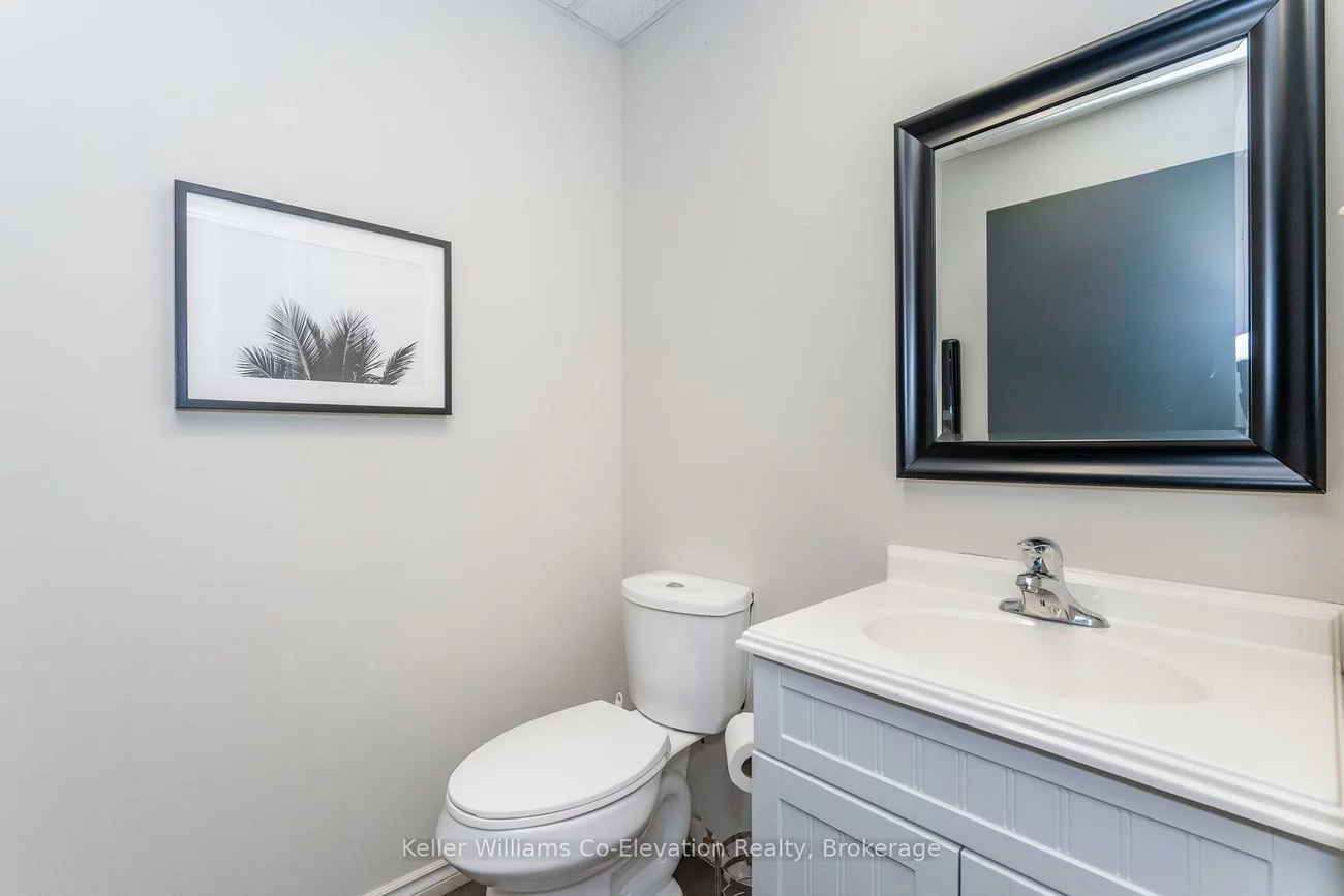 220, Bayview, 400 East, Barrie