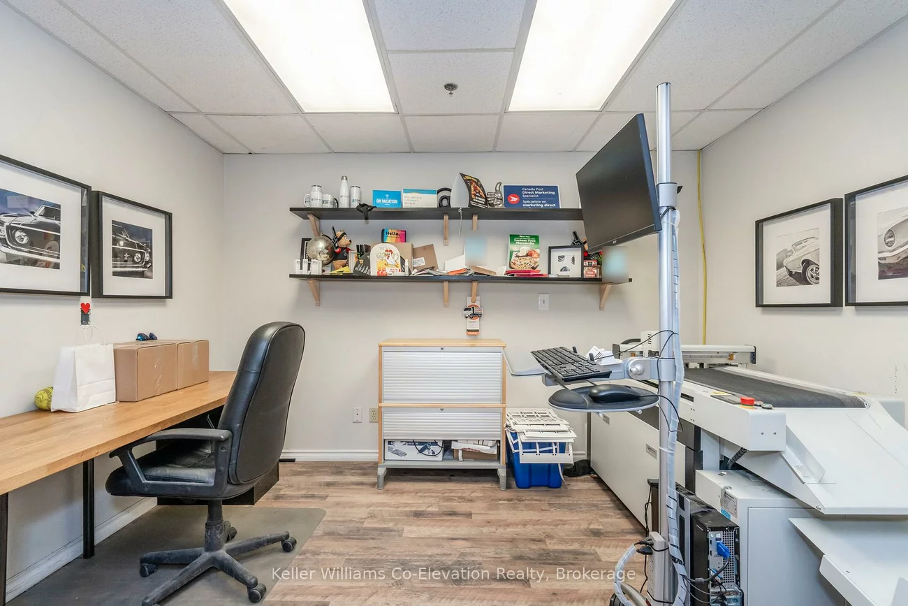 220, Bayview, 400 East, Barrie