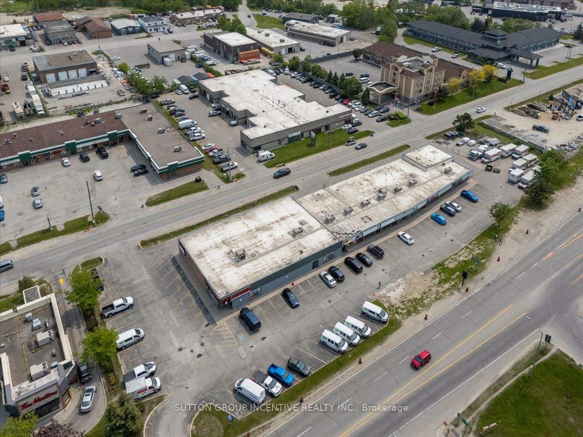 303, Dunlop, 400 North, Barrie