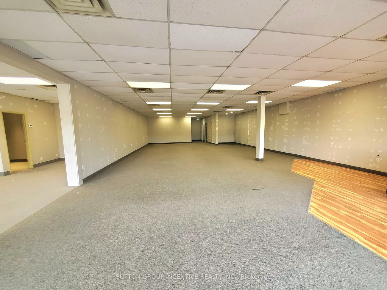 303, Dunlop, 400 North, Barrie