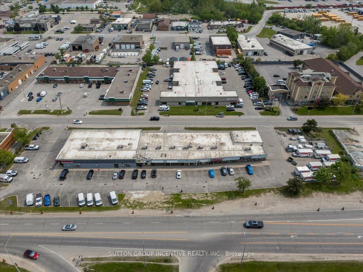 303, Dunlop, 400 North, Barrie