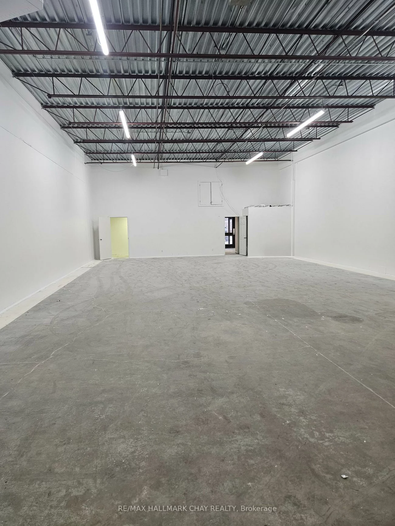 90, Saunders, 400 East, Barrie