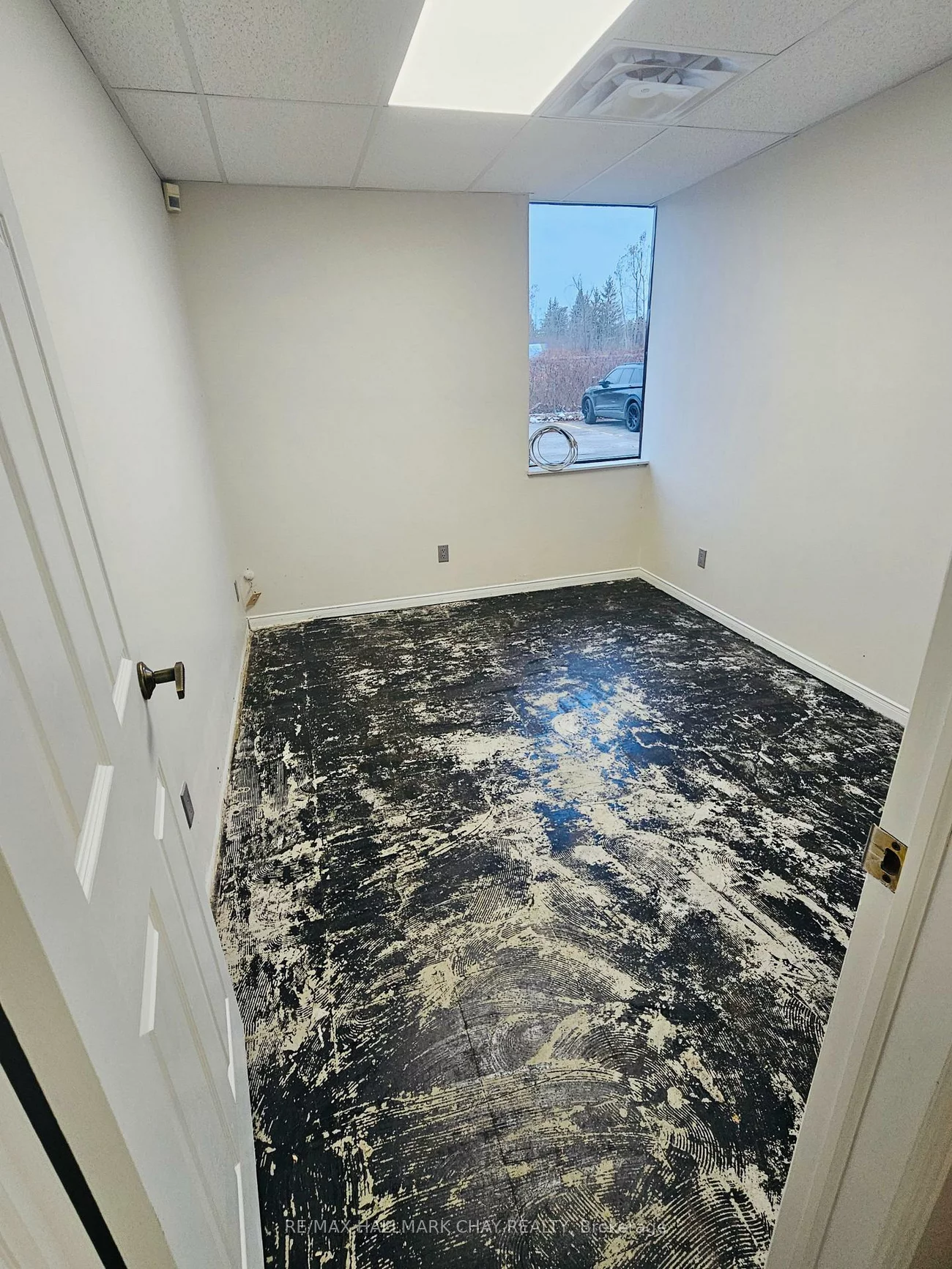 90, Saunders, 400 East, Barrie