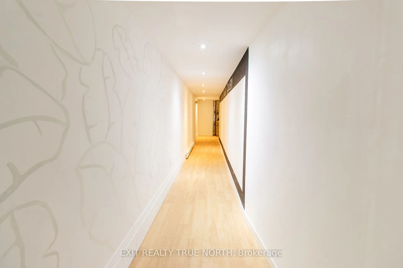 12, Dunlop, City Centre, Barrie