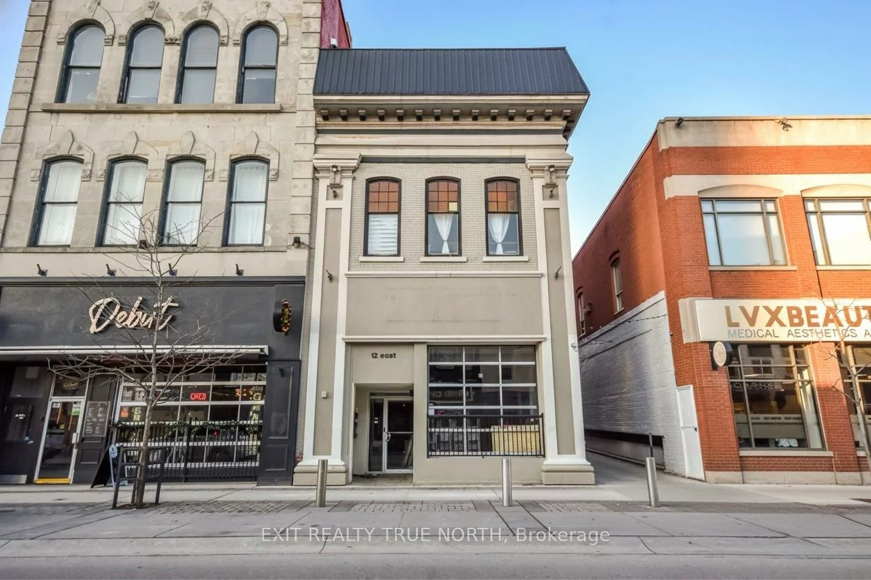 12, Dunlop, City Centre, Barrie