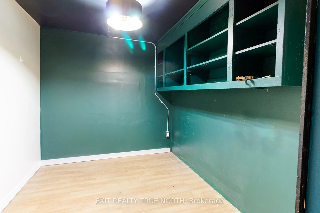 12, Dunlop, City Centre, Barrie