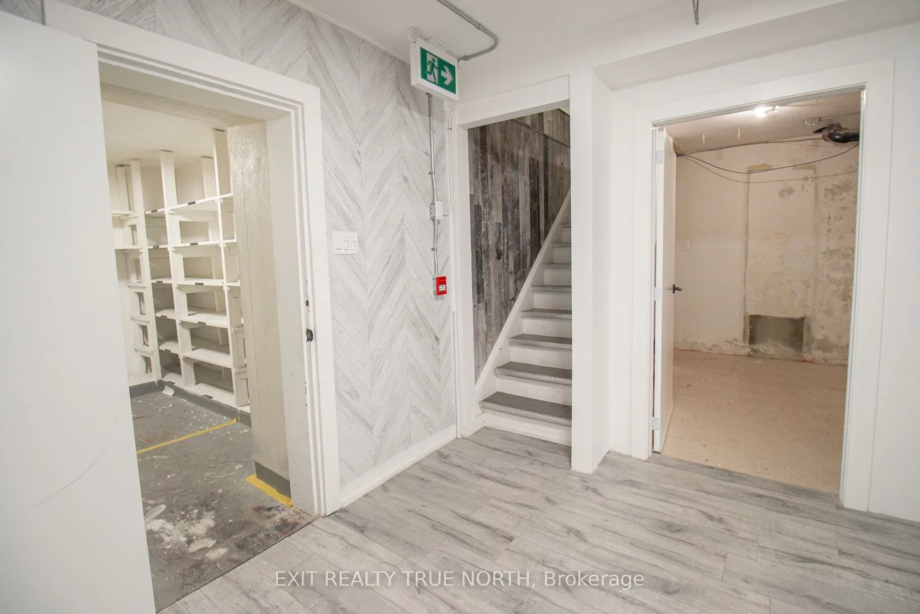 12, Dunlop, City Centre, Barrie