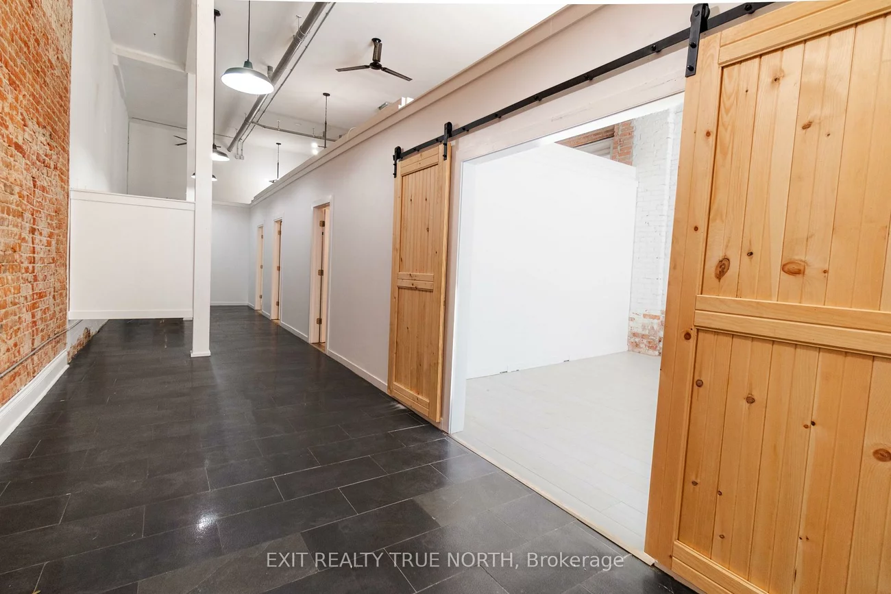 12, Dunlop, City Centre, Barrie