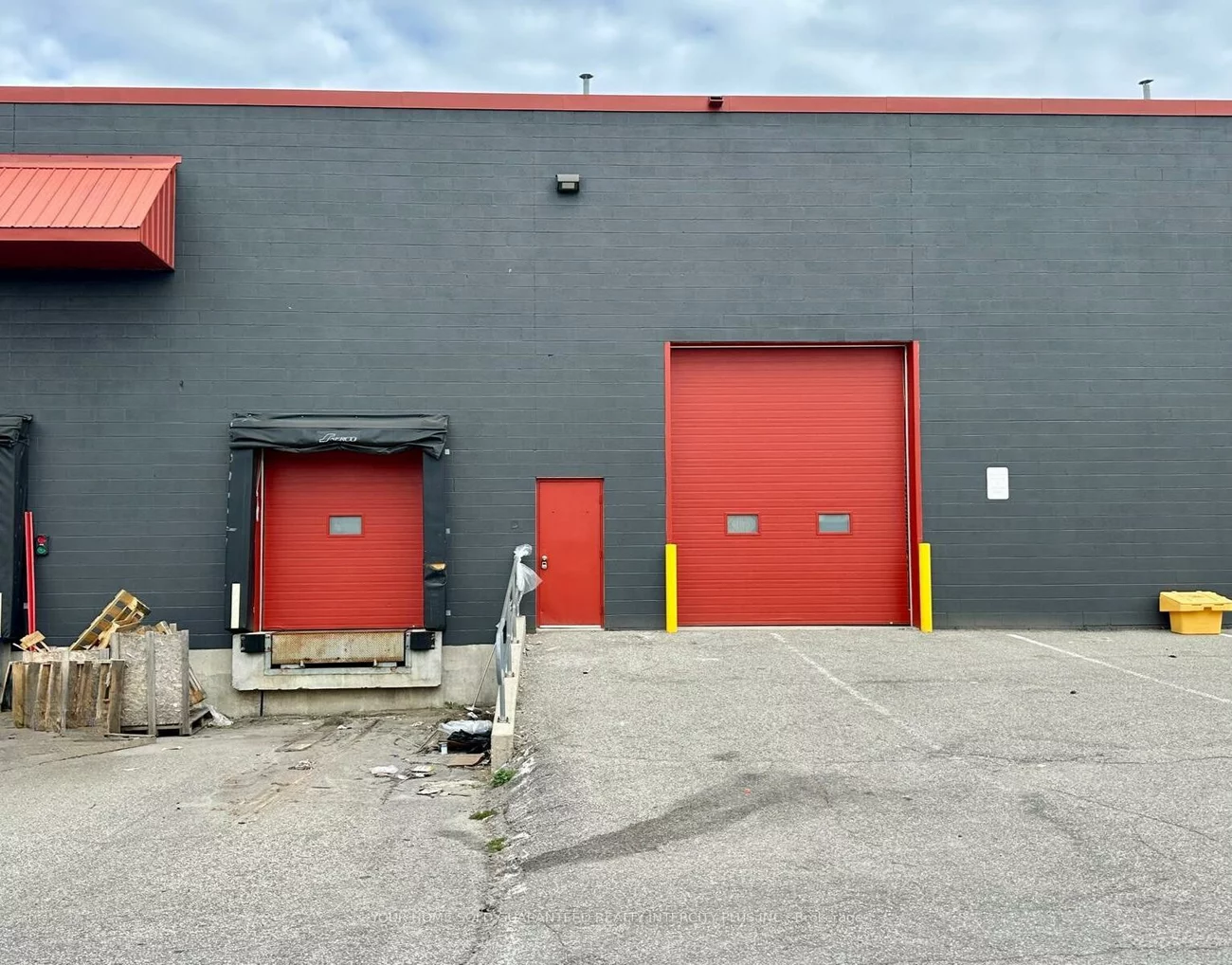 35, Morrow, 400 North, Barrie