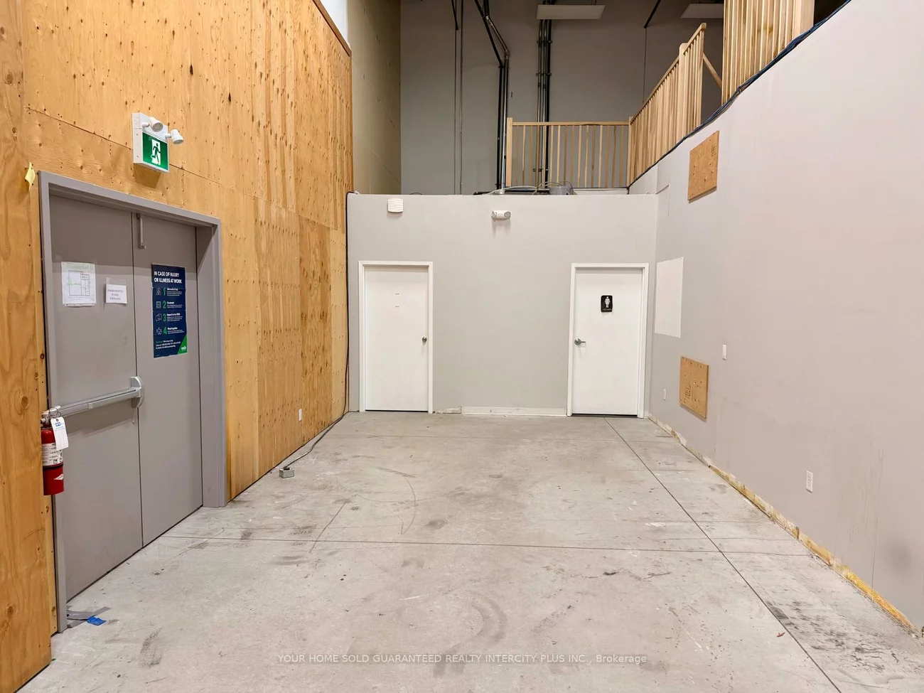 35, Morrow, 400 North, Barrie