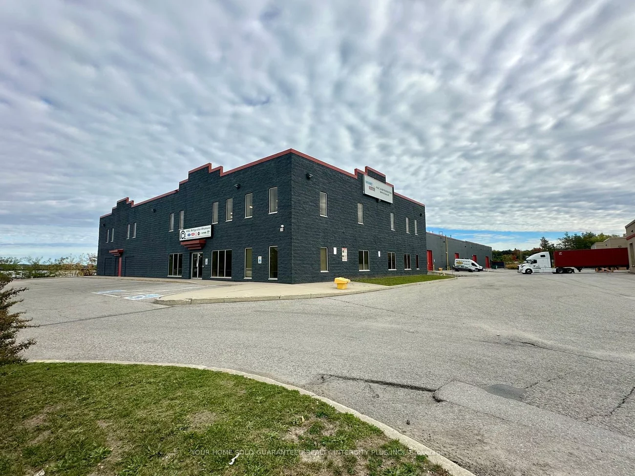 35, Morrow, 400 North, Barrie