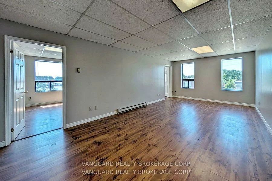 75, Welham, 400 East, Barrie