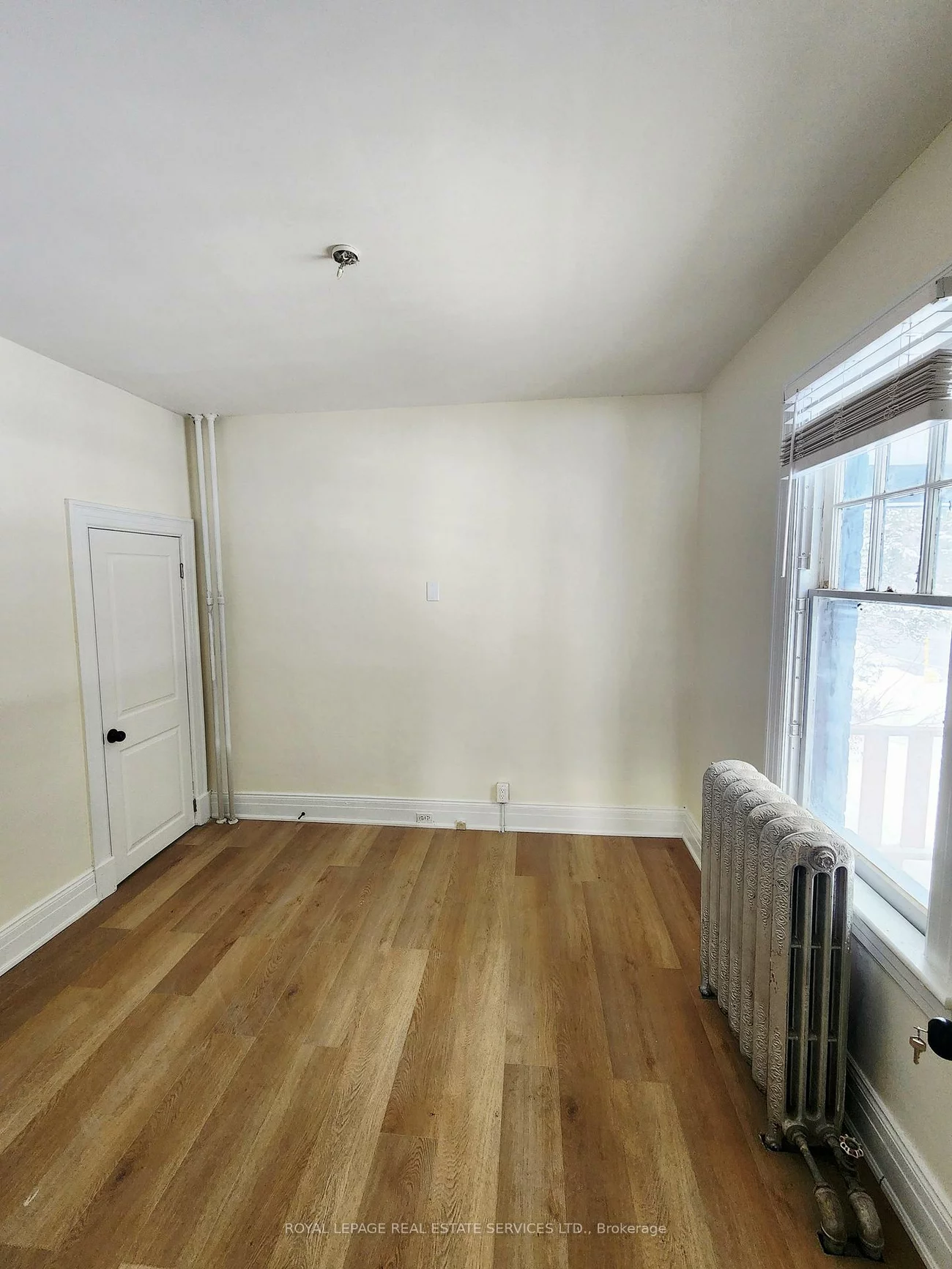 54, Ferndale, 400 North, Barrie