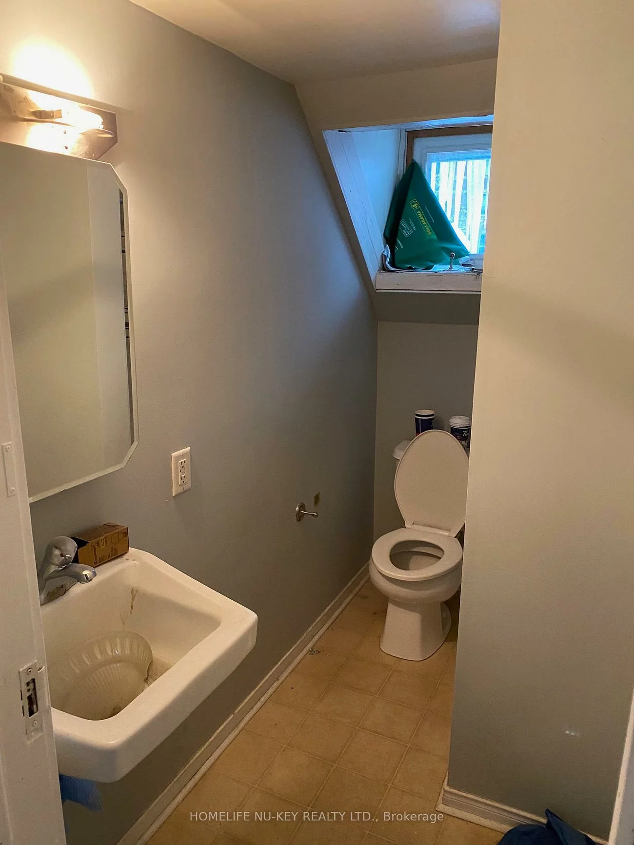 99, BAYFIELD, City Centre, Barrie