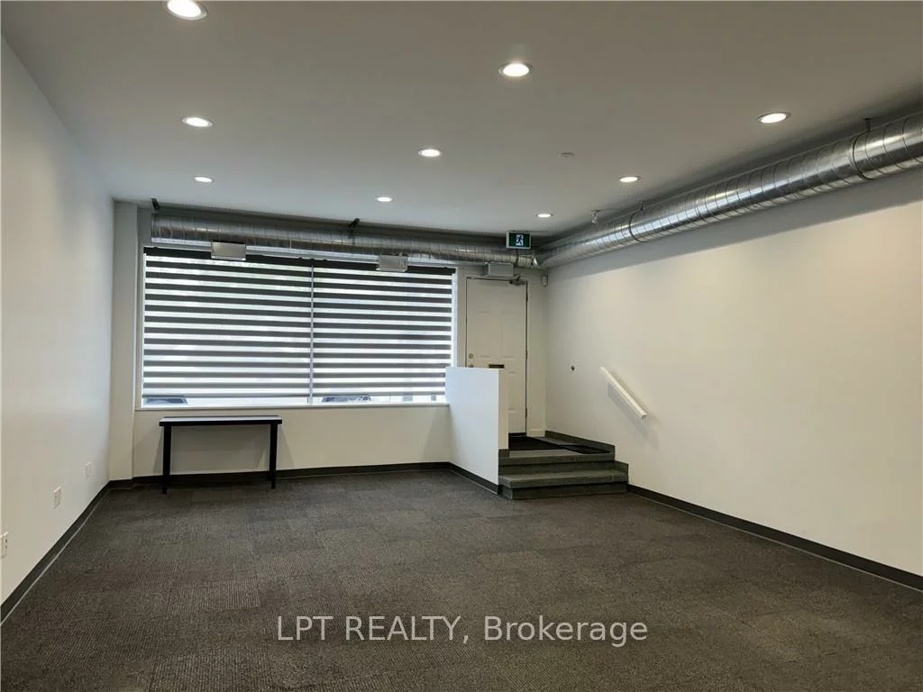 59, Collier, City Centre, Barrie