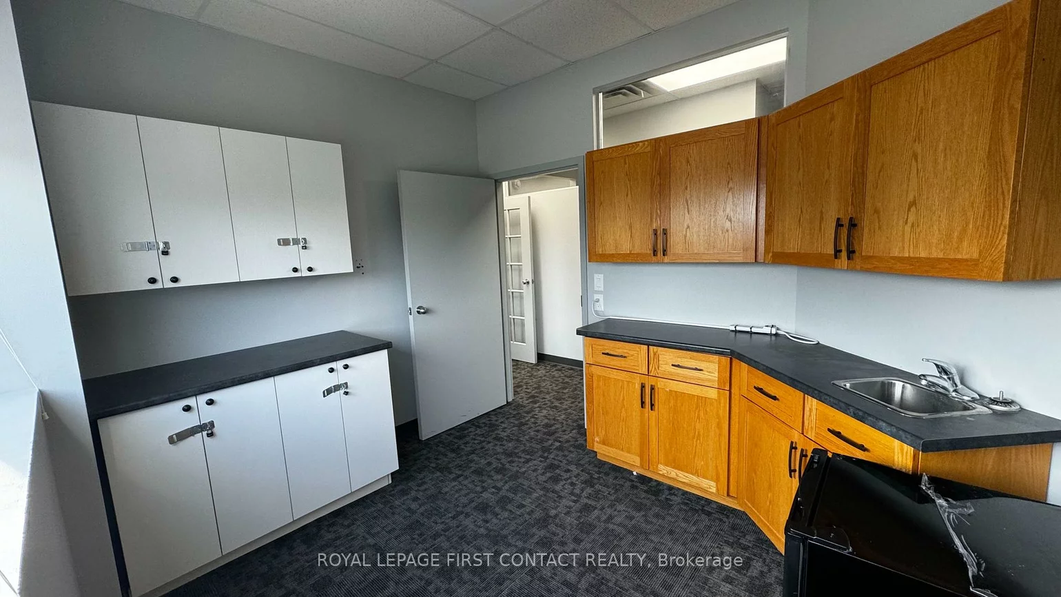 140, Dunlop, City Centre, Barrie