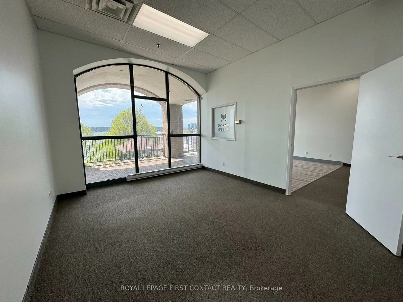 140, Dunlop, City Centre, Barrie