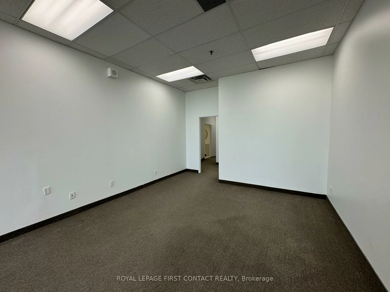 140, Dunlop, City Centre, Barrie