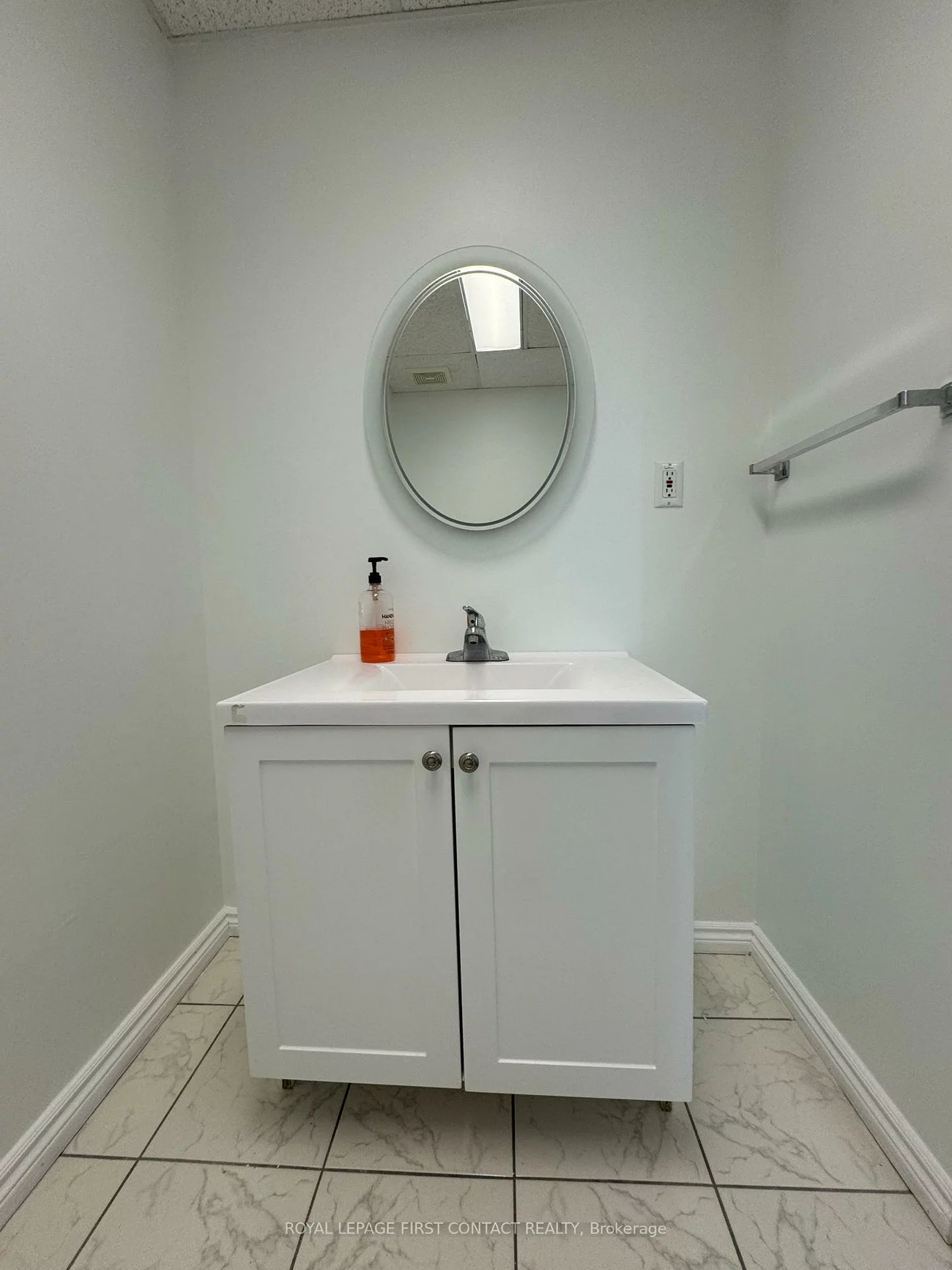 140, Dunlop, City Centre, Barrie