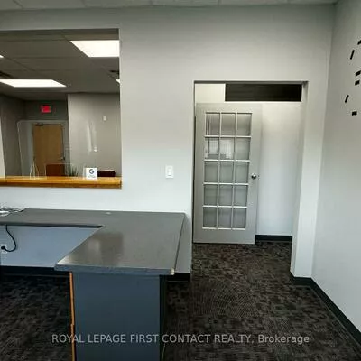 140, Dunlop, City Centre, Barrie