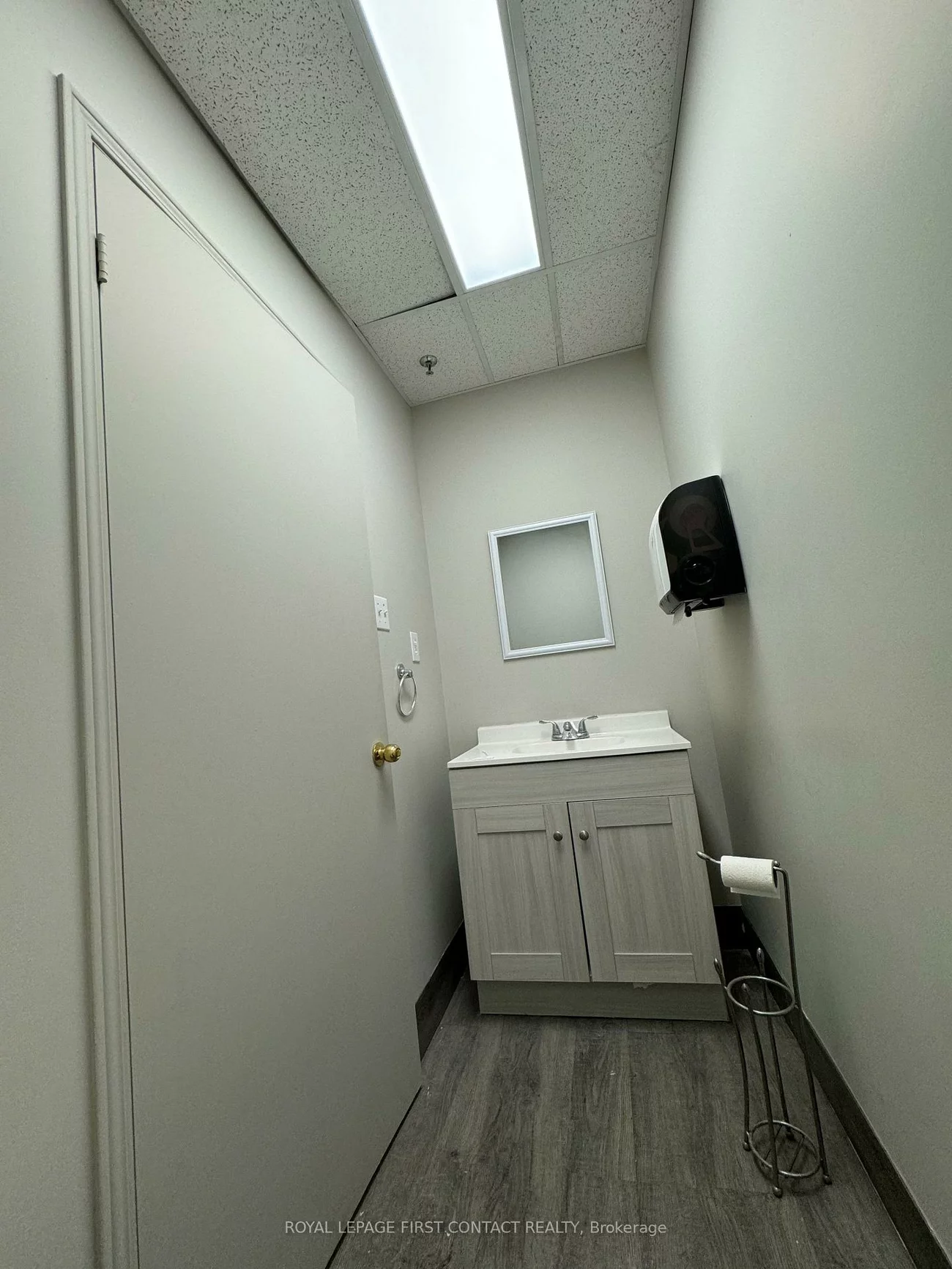 140, Dunlop, City Centre, Barrie