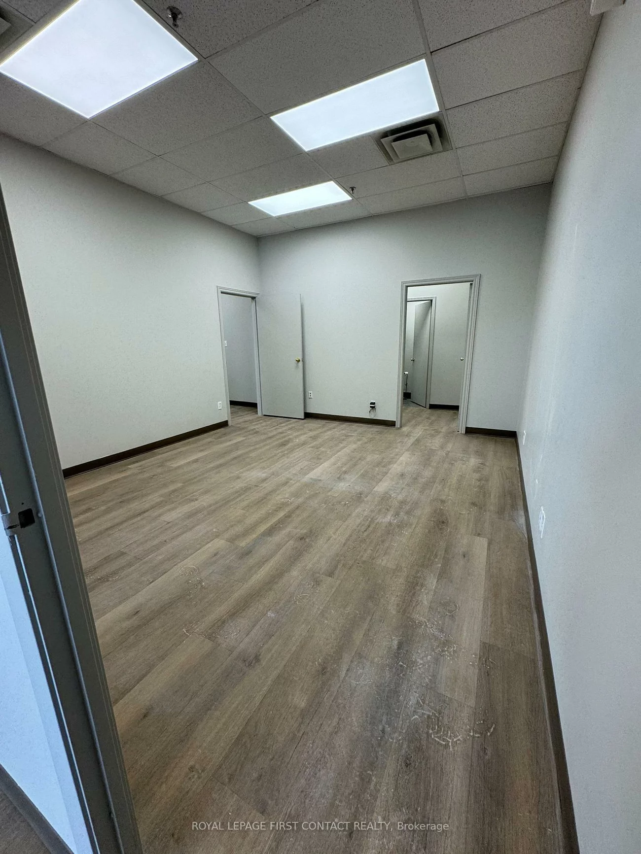 140, Dunlop, City Centre, Barrie