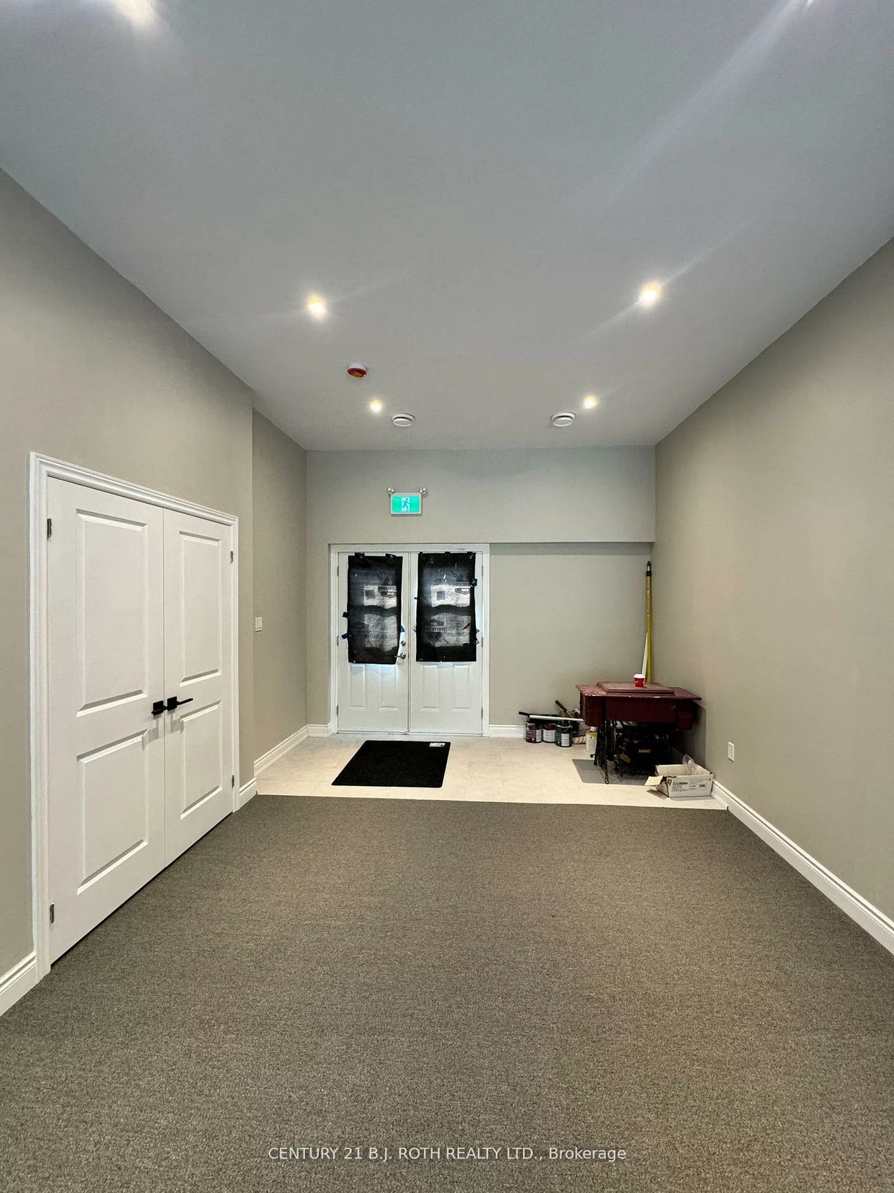 58, Mary, City Centre, Barrie