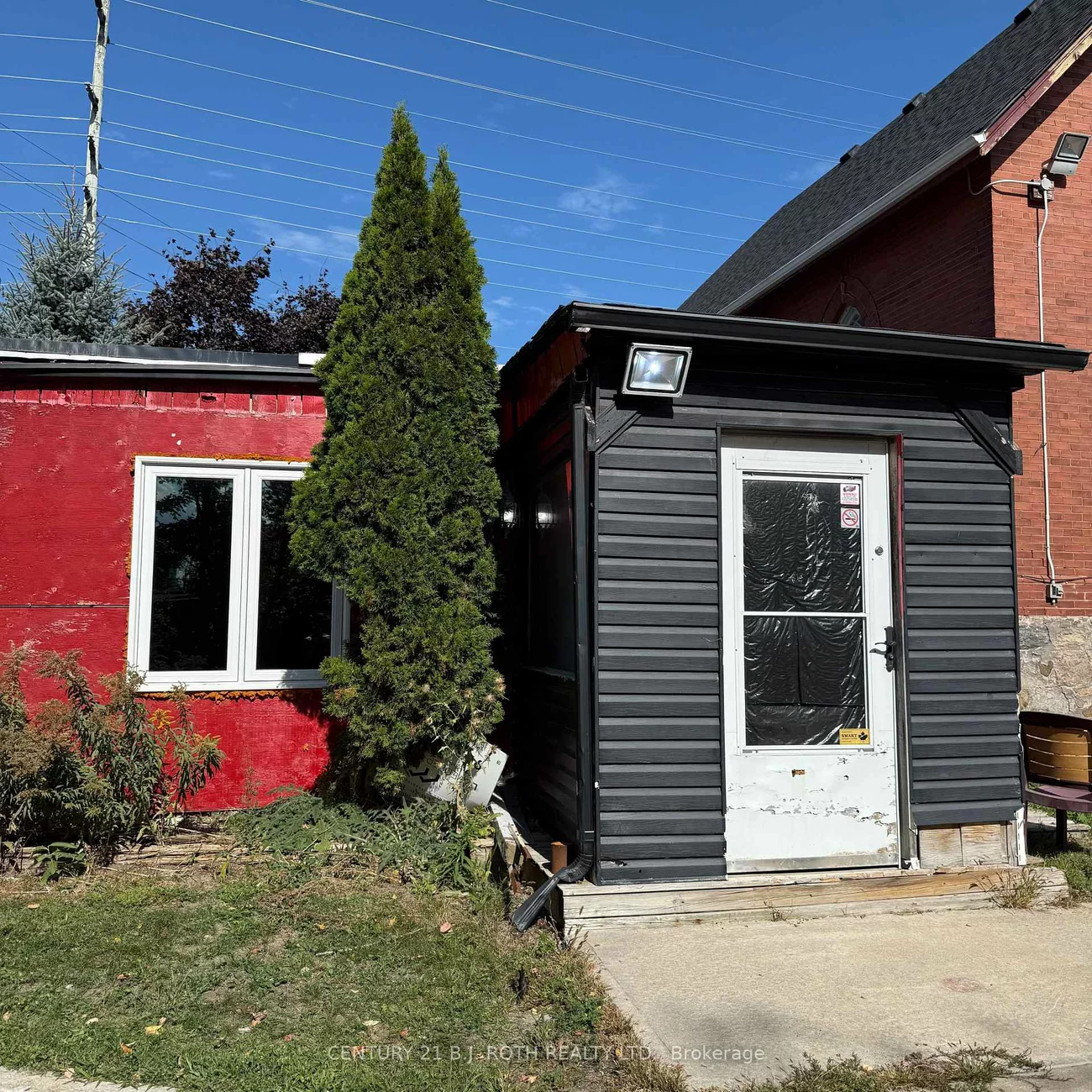 371, Mapleview, 400 West, Barrie