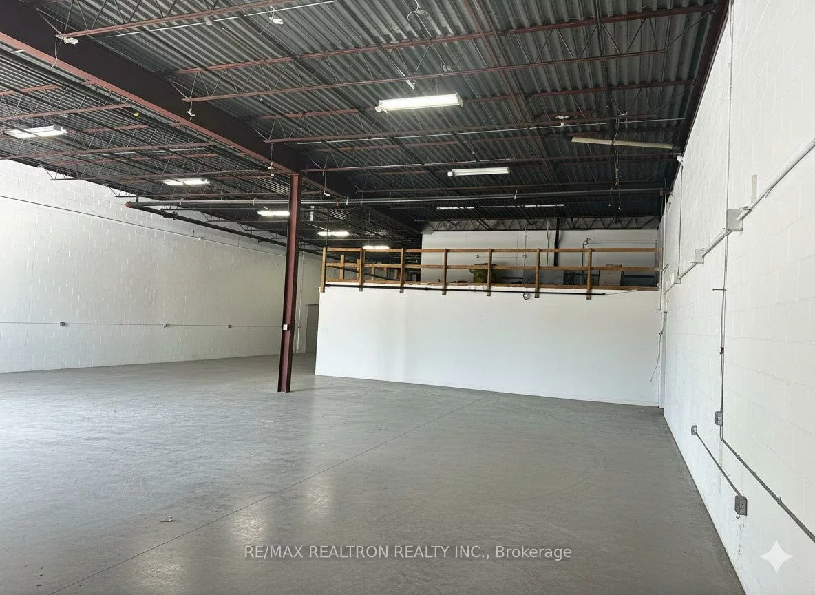 168, Tiffin, 400 North, Barrie