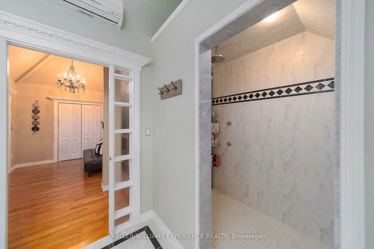 72, High, Queen's Park, Barrie