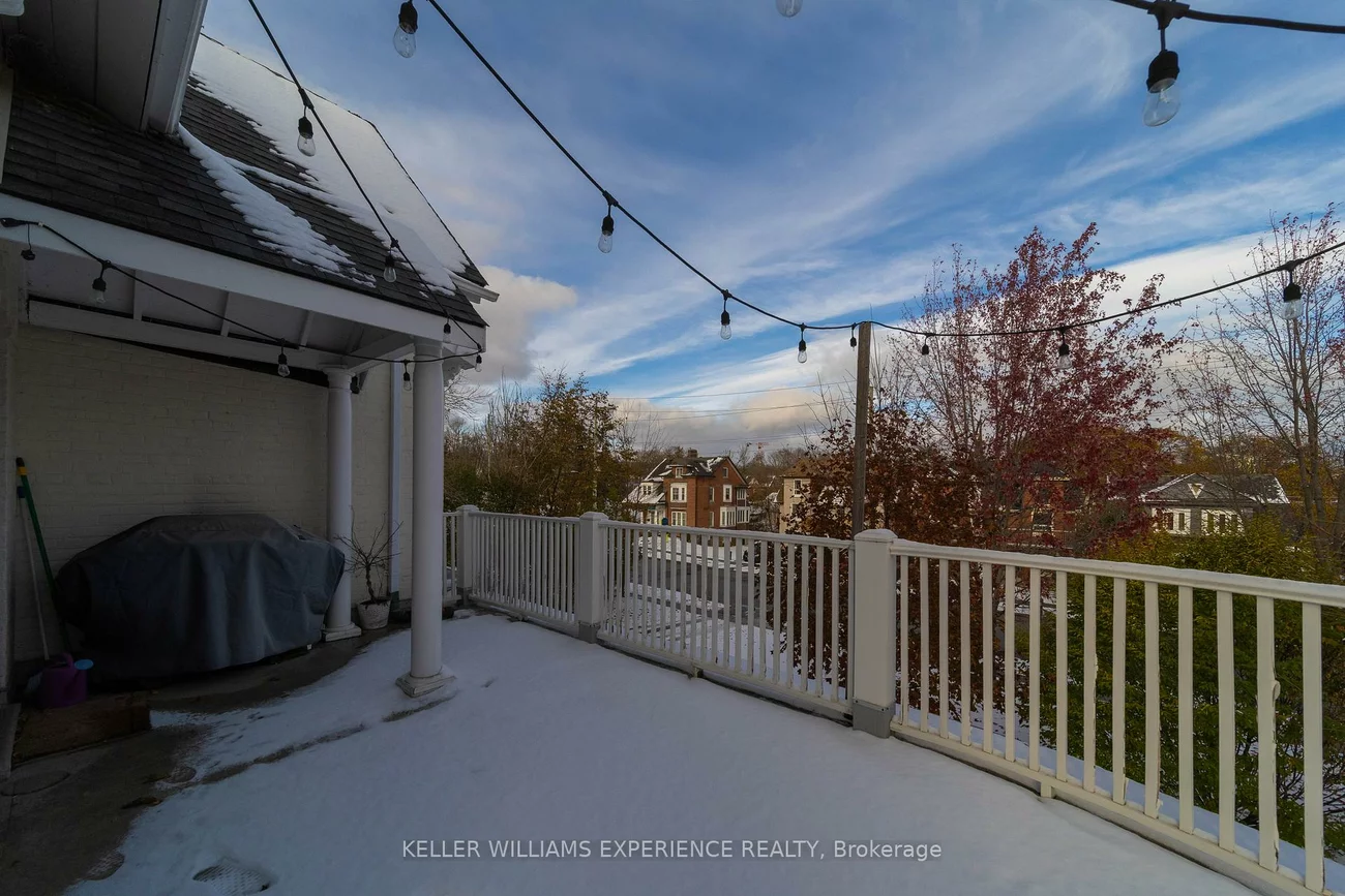 72, High, Queen's Park, Barrie