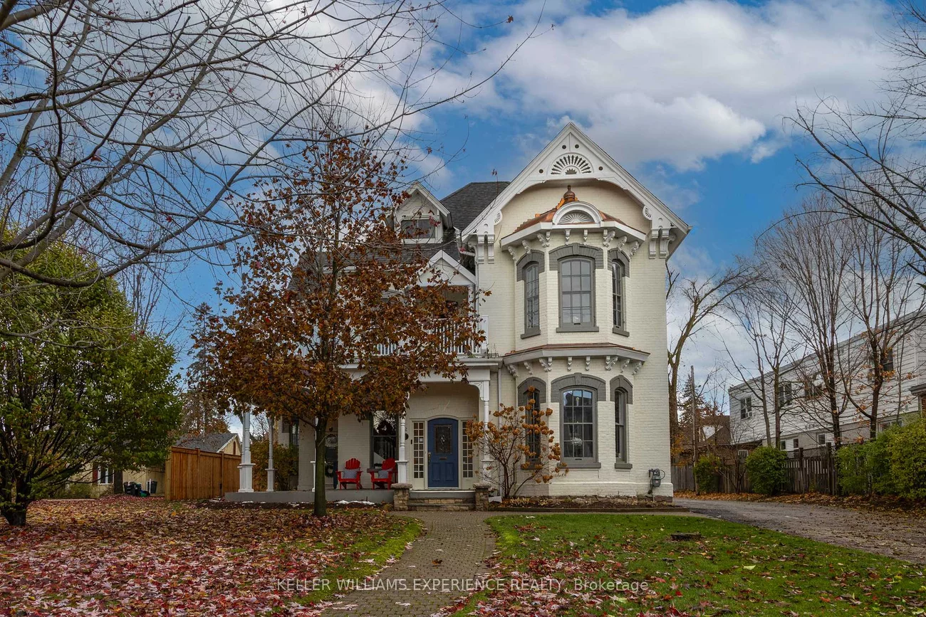 72, High, Queen's Park, Barrie