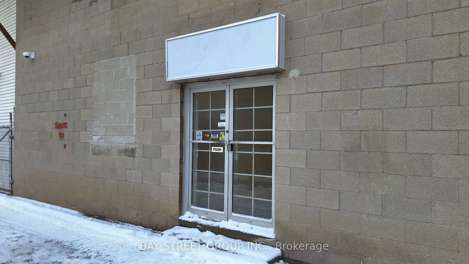 66, Maple, City Centre, Barrie