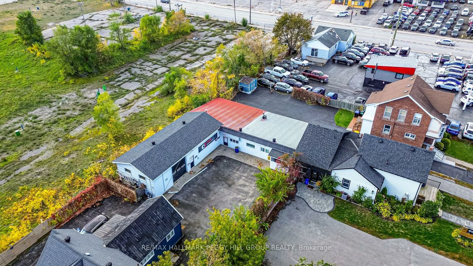 48, Ellen, City Centre, Barrie