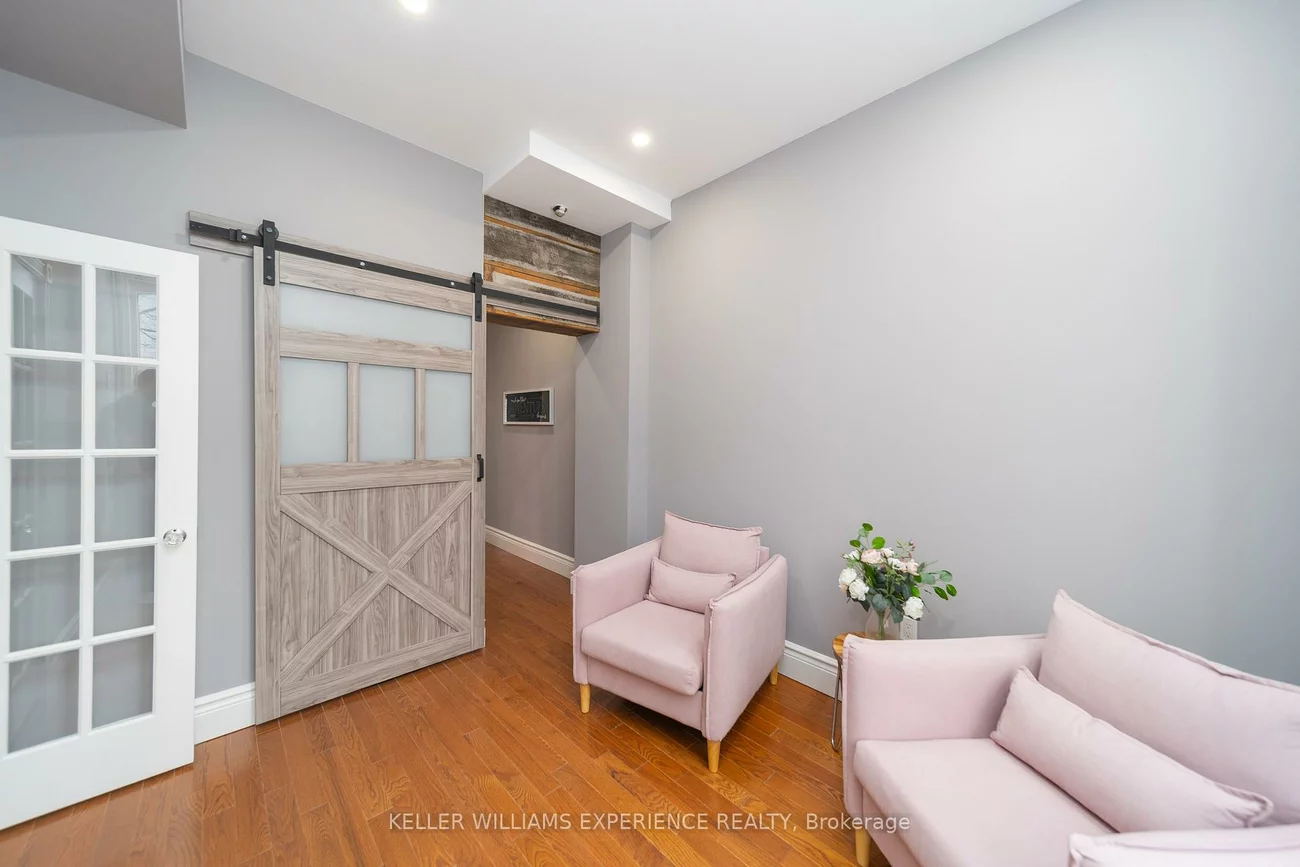 72, High, Queen's Park, Barrie