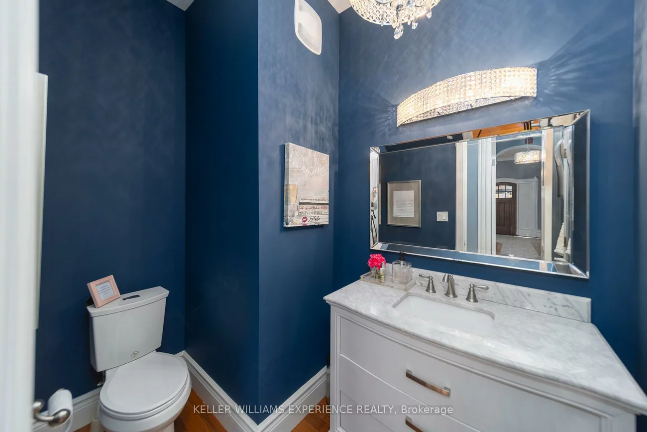 72, High, Queen's Park, Barrie