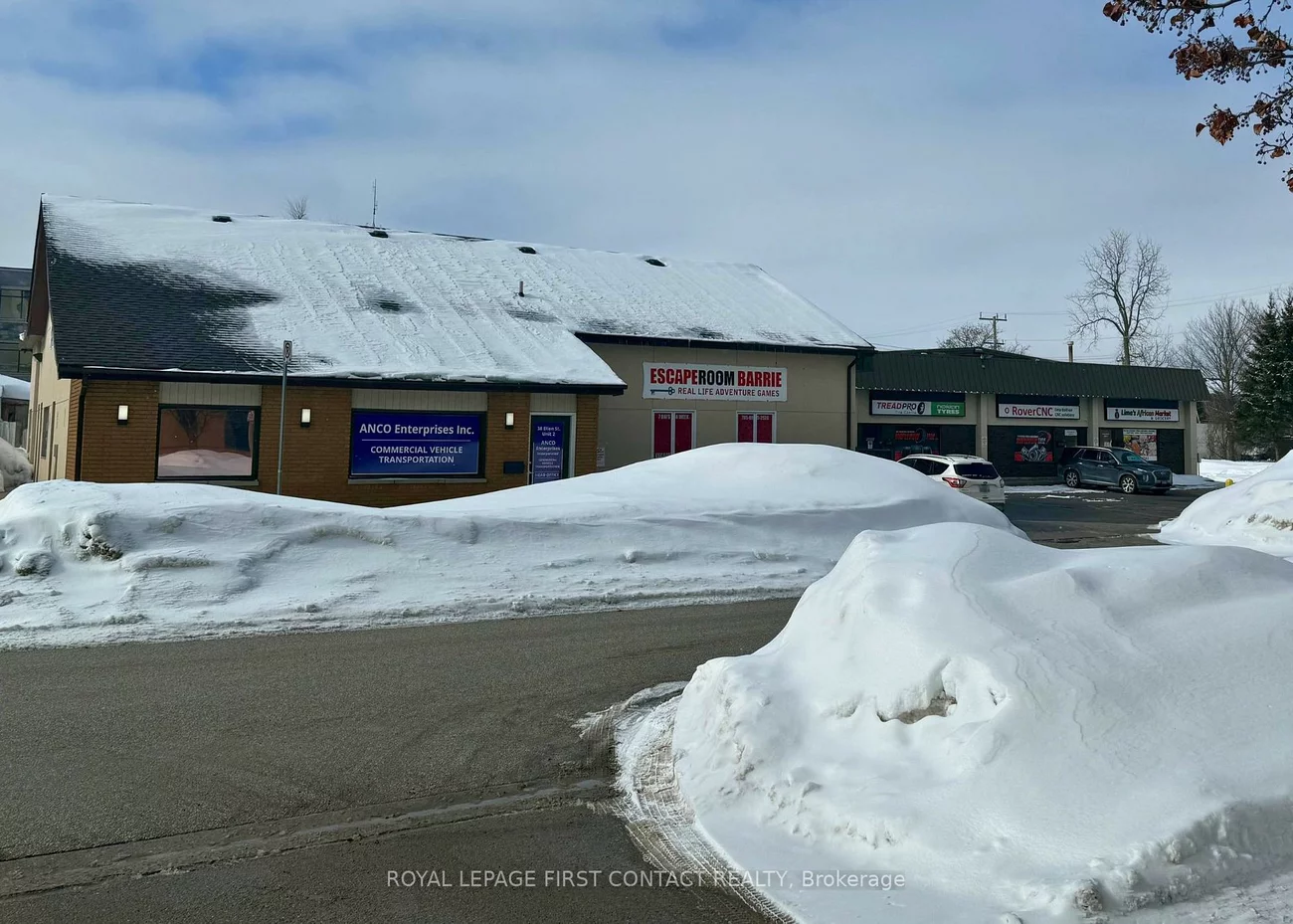 36, Ellen, City Centre, Barrie