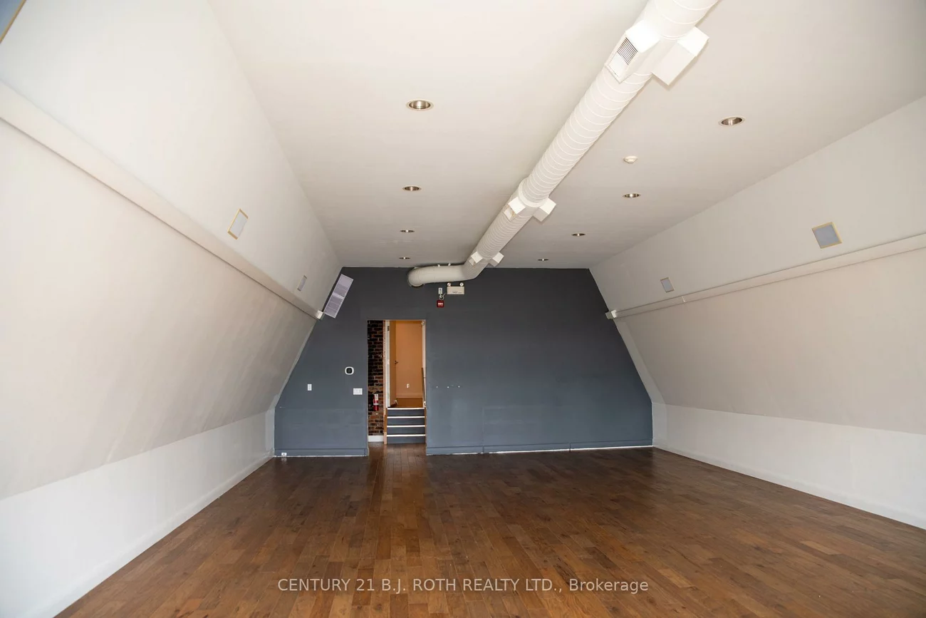 119, Dunlop, City Centre, Barrie