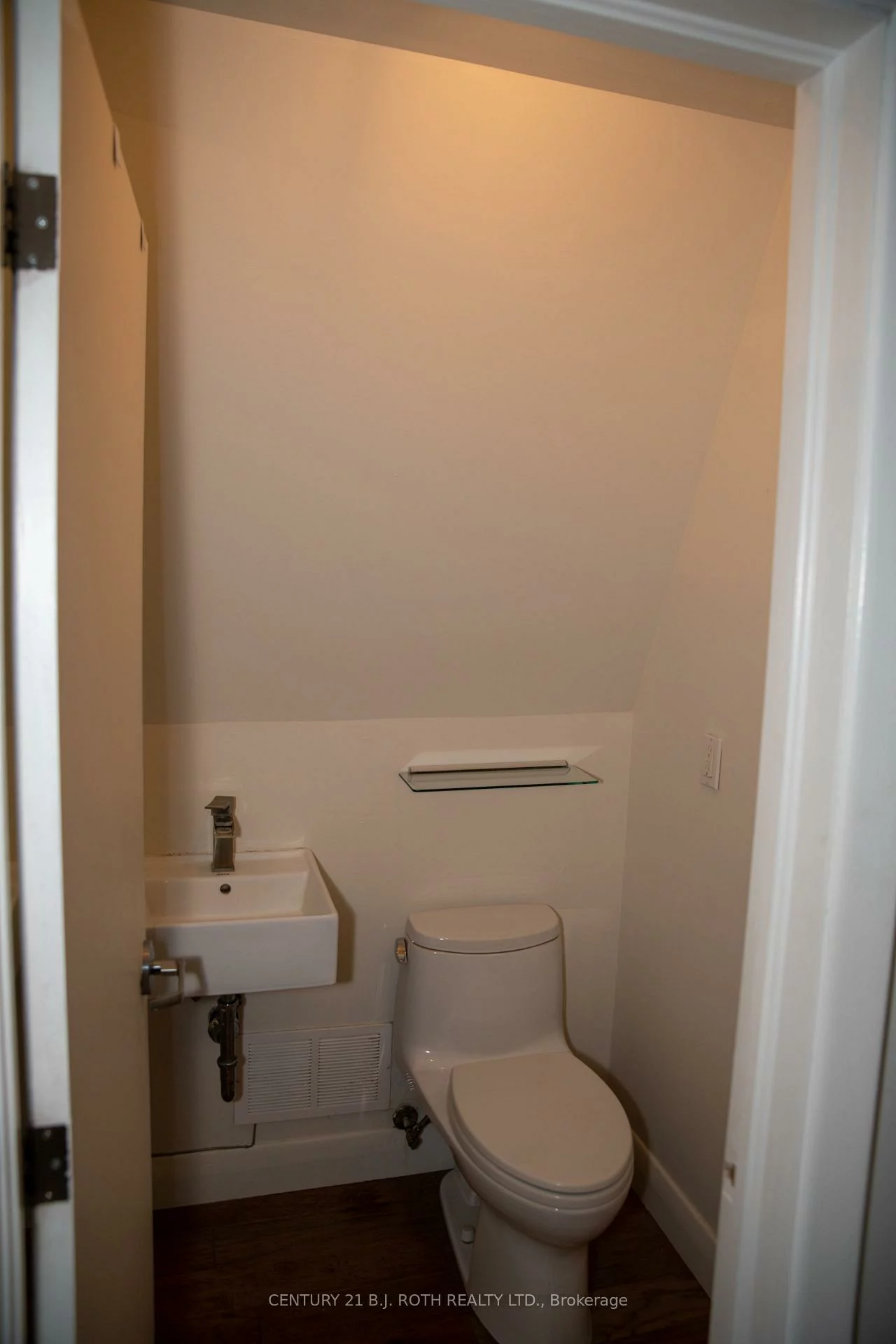 119, Dunlop, City Centre, Barrie