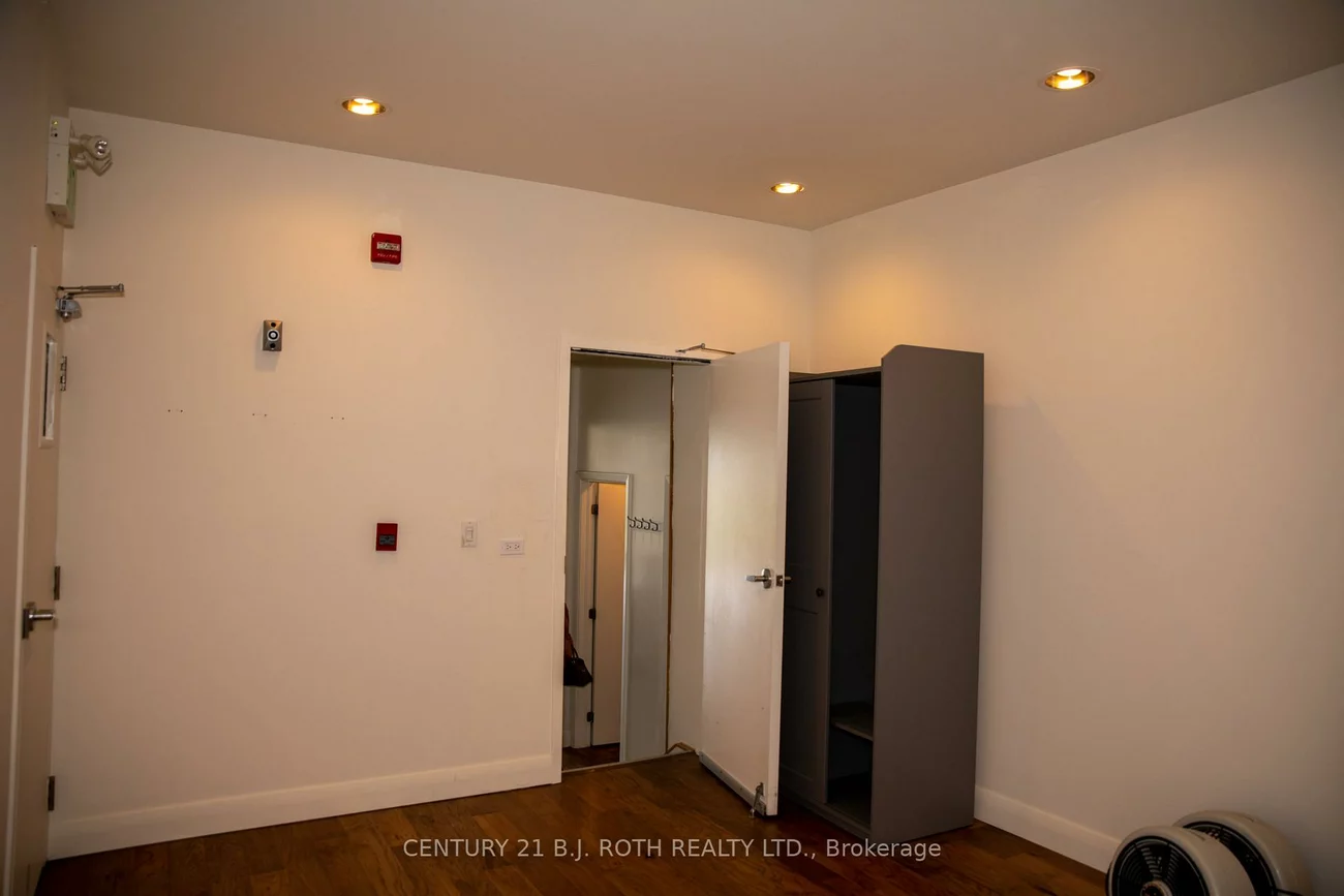 119, Dunlop, City Centre, Barrie