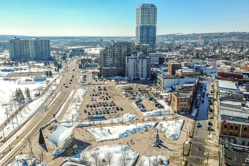 119, Dunlop, City Centre, Barrie