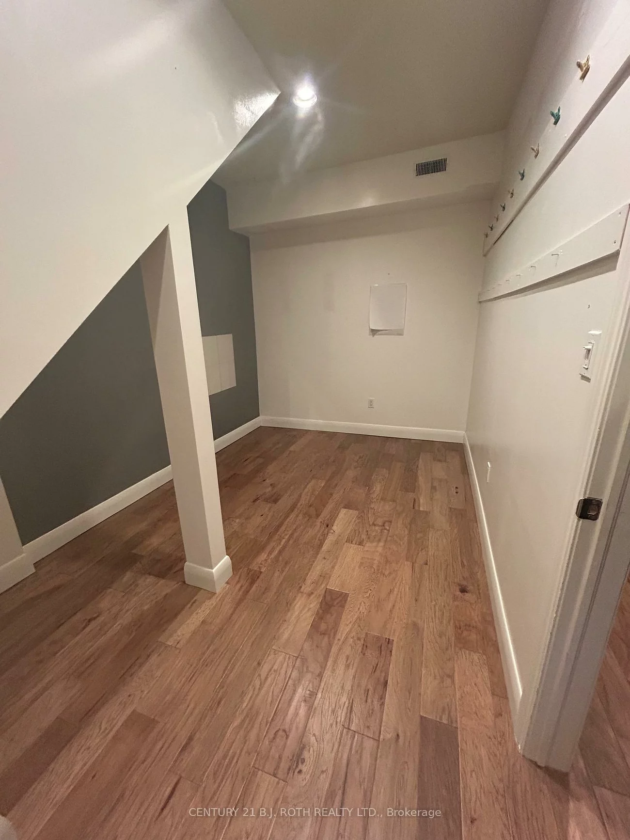 119, Dunlop, City Centre, Barrie