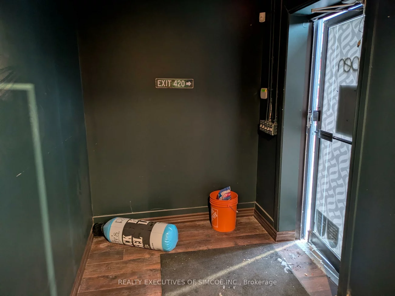 15, Dunlop, City Centre, Barrie