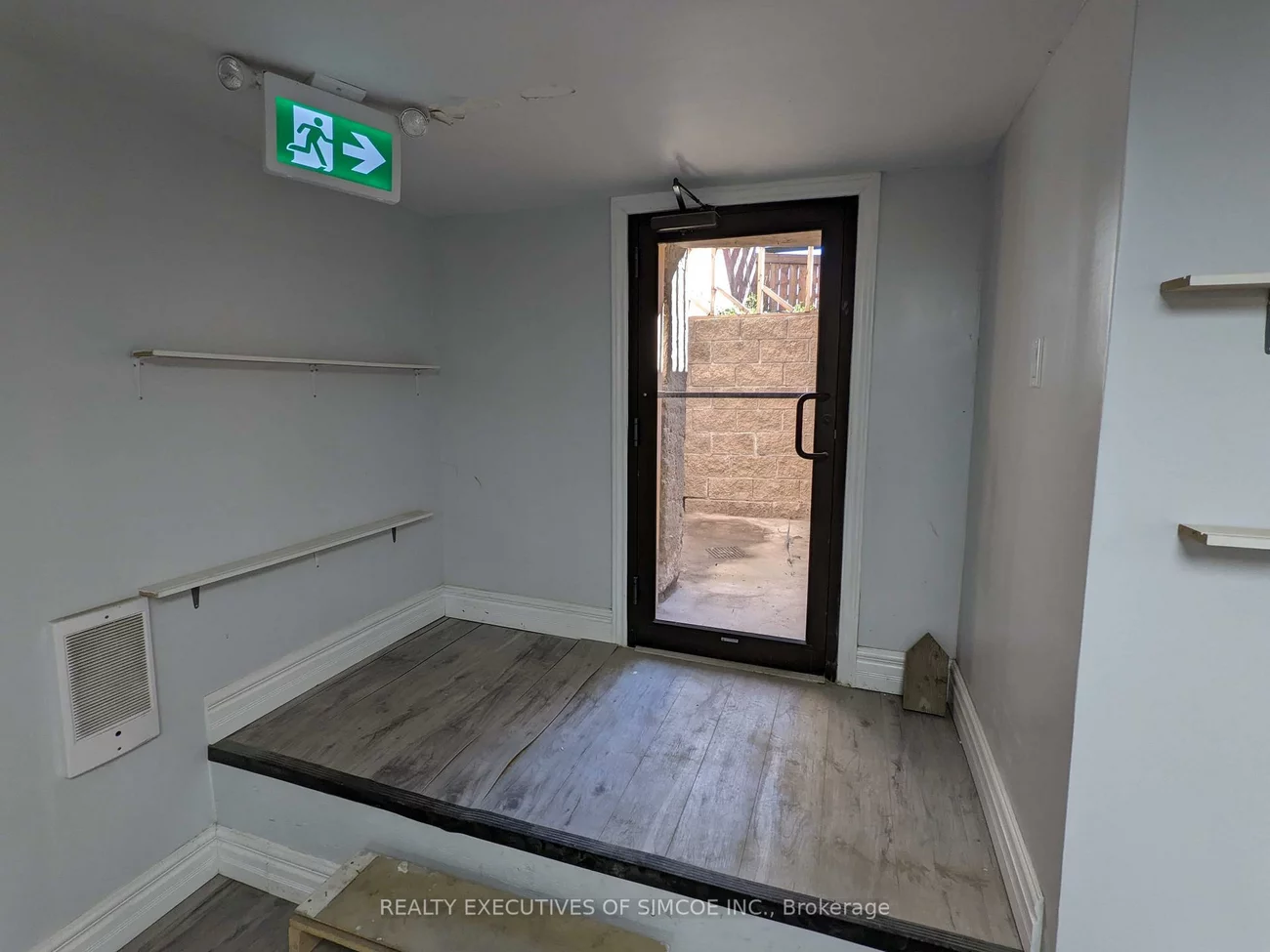 15, Dunlop, City Centre, Barrie