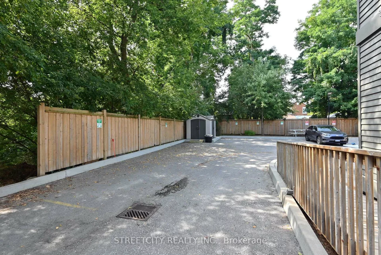 170, Bradford, City Centre, Barrie