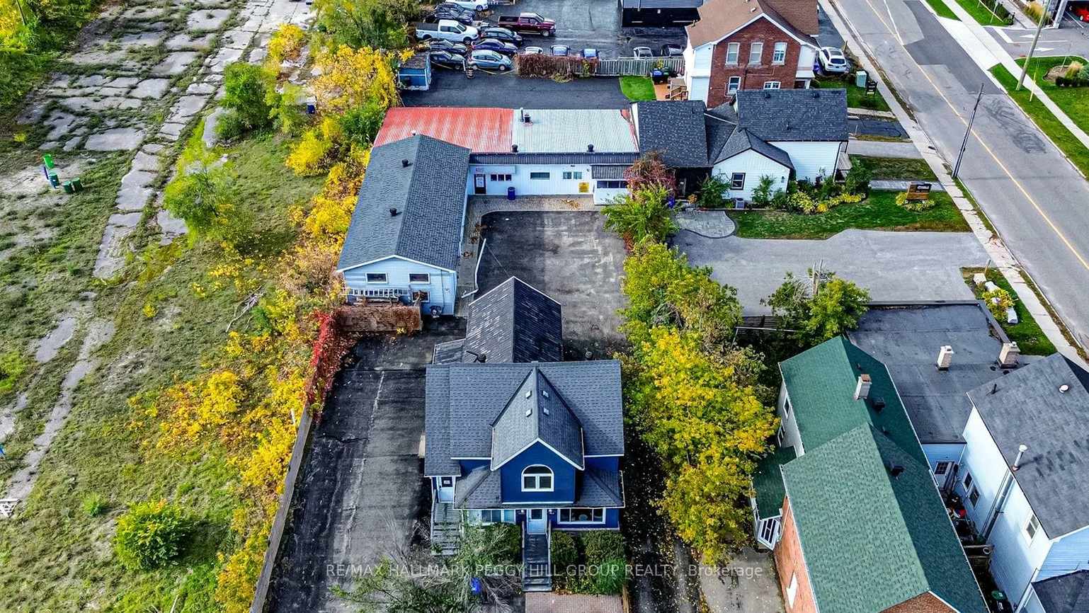 48, Ellen, City Centre, Barrie