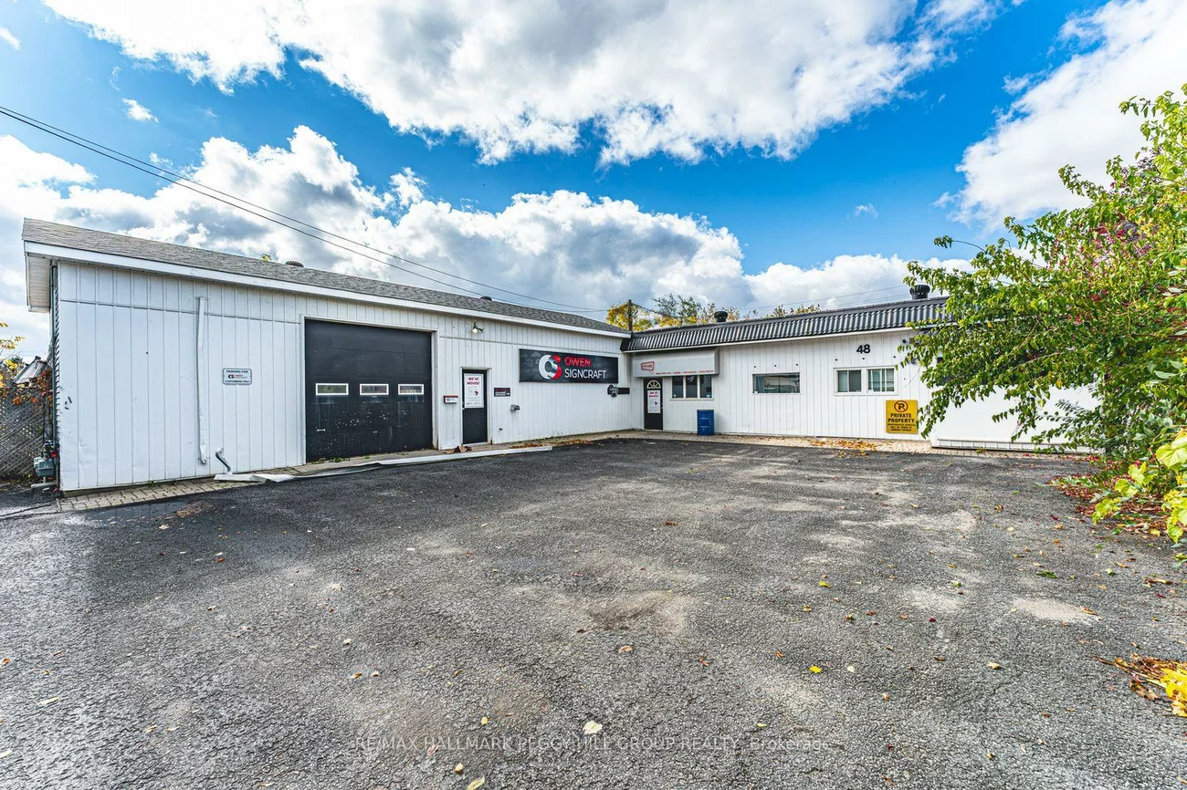 48, Ellen, City Centre, Barrie