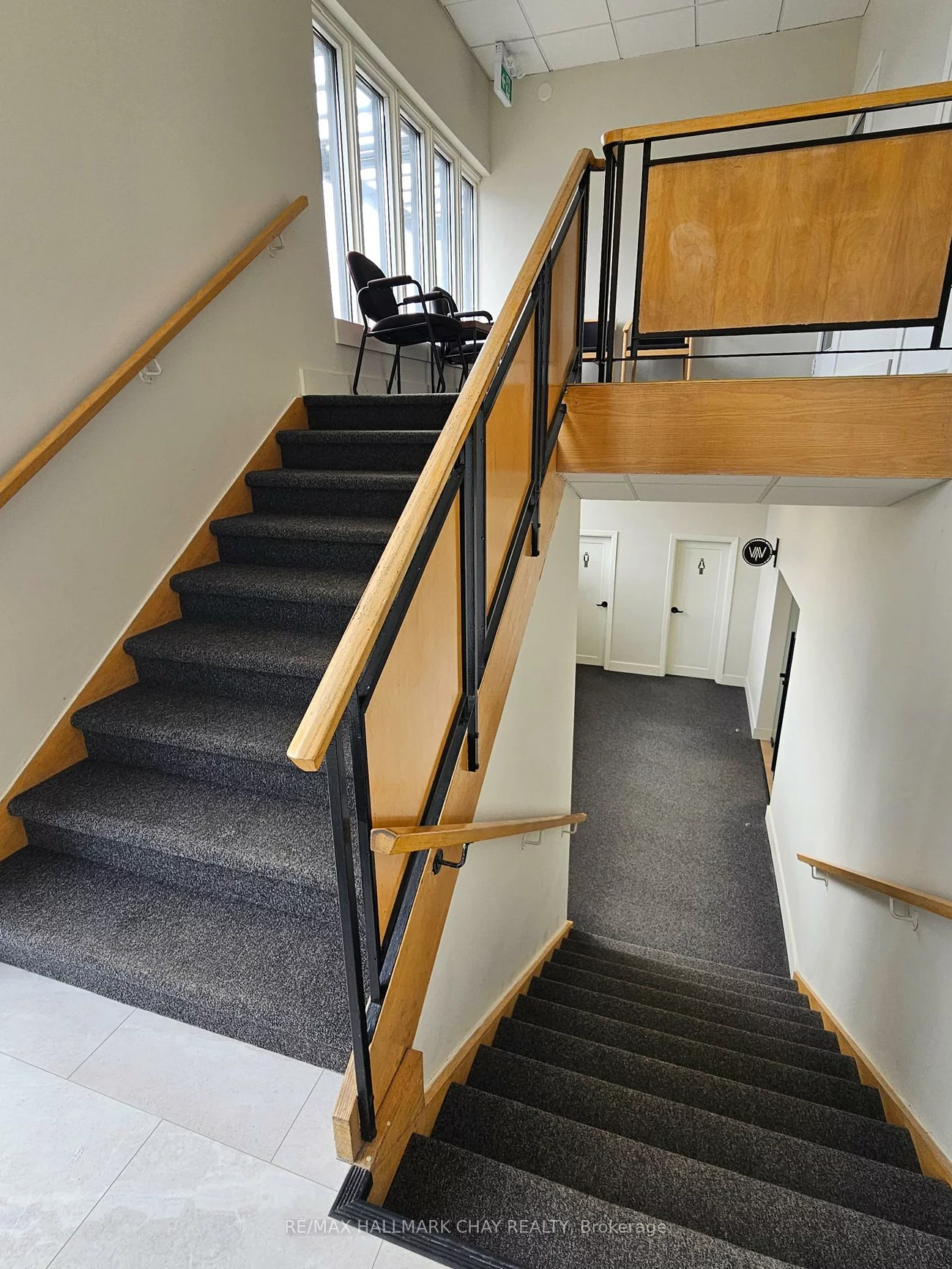 60, Collier, City Centre, Barrie