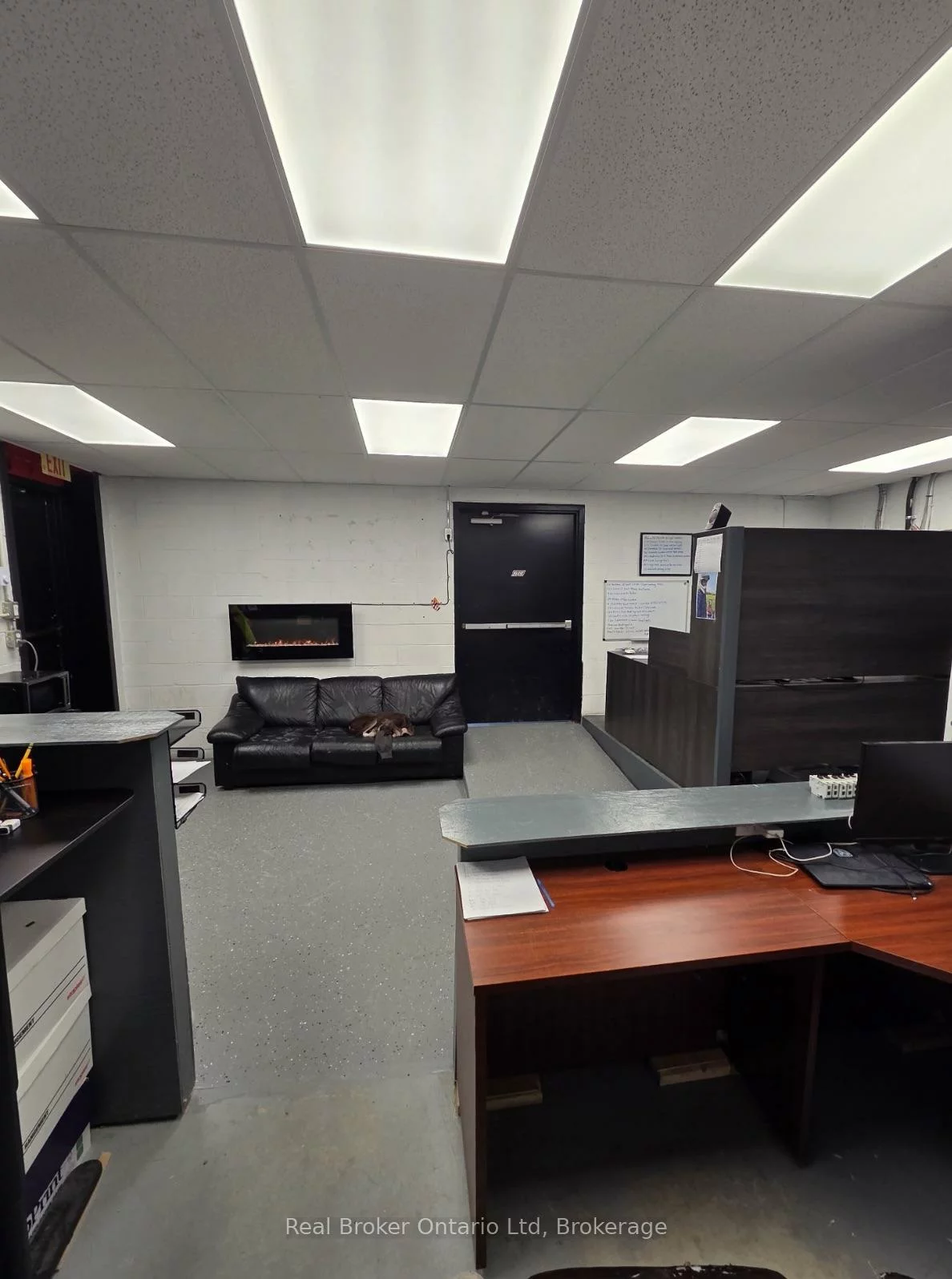 90, Anne, 400 North, Barrie